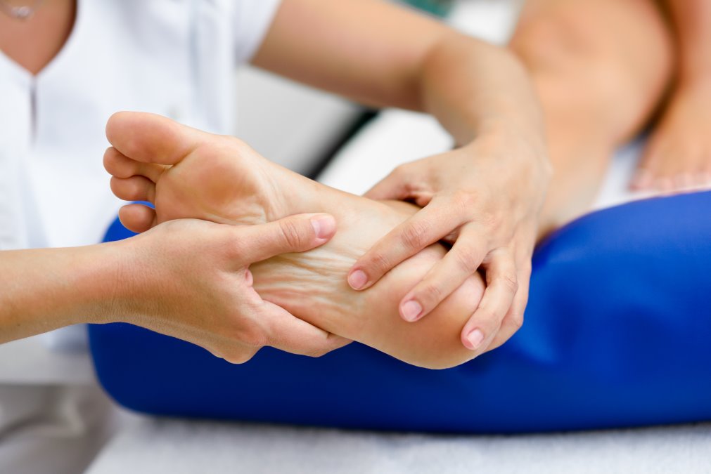 Effetto del massaggio ai piedi sul dolore postoperatorio e sui segni vitali in pazienti con cancro al seno - Parte II